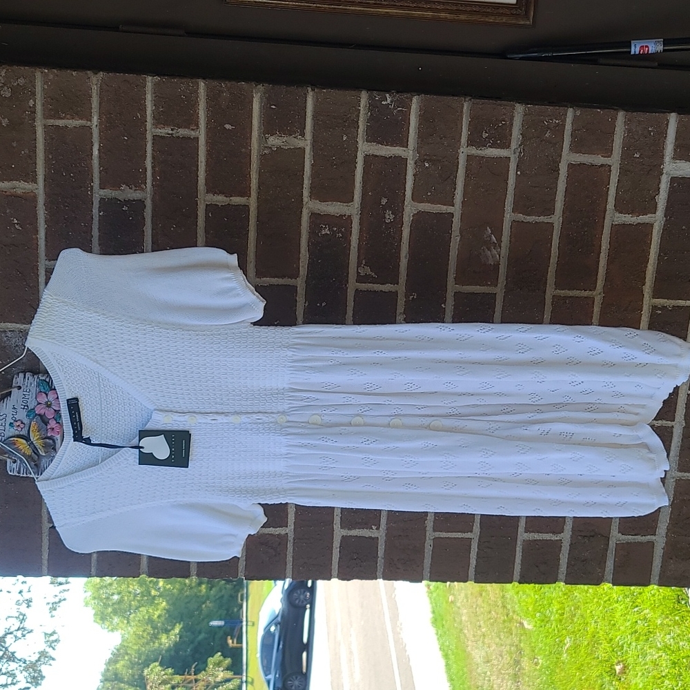 Twin set, medium, white